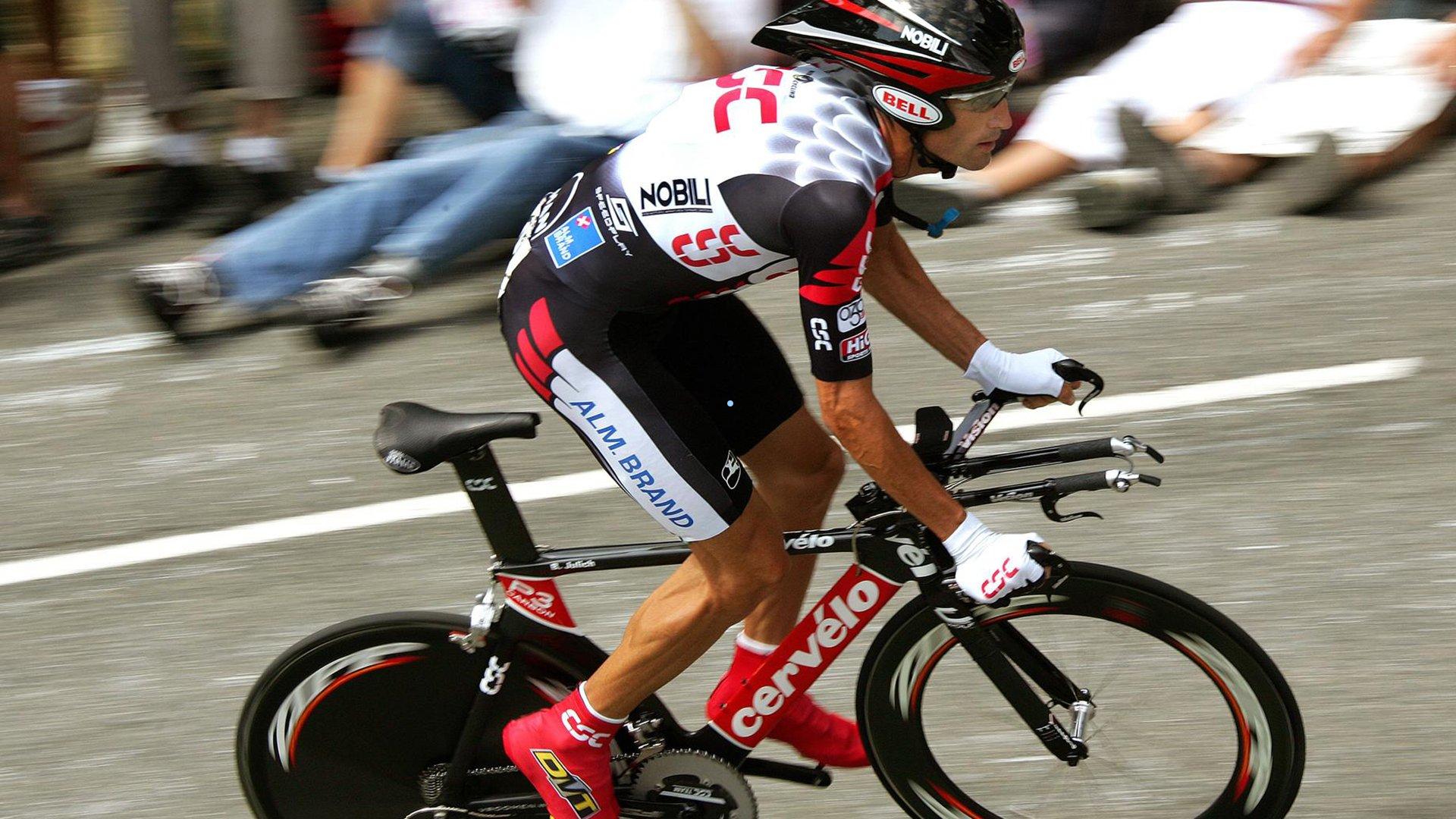 伊萨克回顾绿茵征程，多特蒙德淬炼坚韧灵魂，过人内切演绎进球艺术